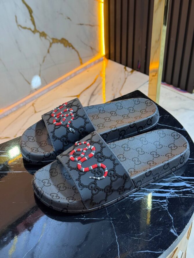 Slipper - Image 2