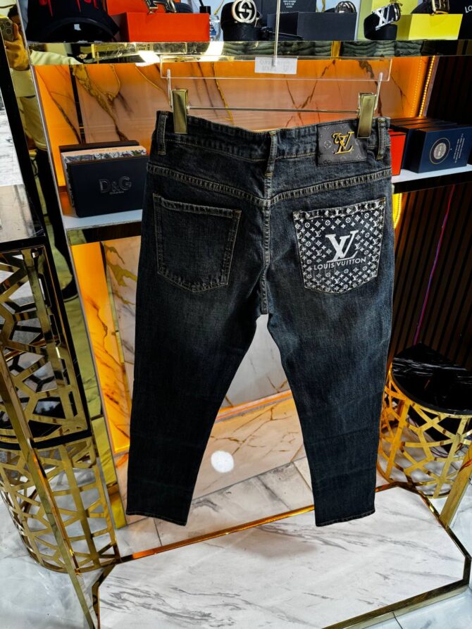 Jeans - Image 4