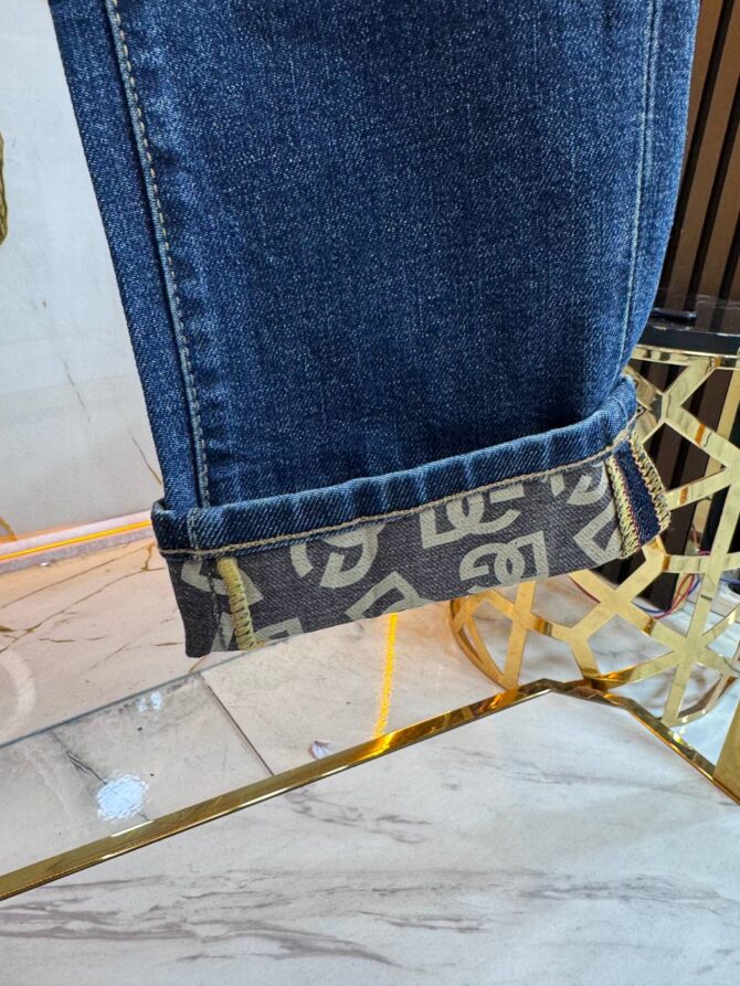 Jeans - Image 5