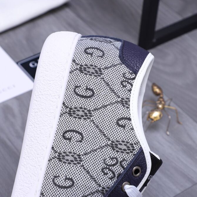 Shoes - Image 7