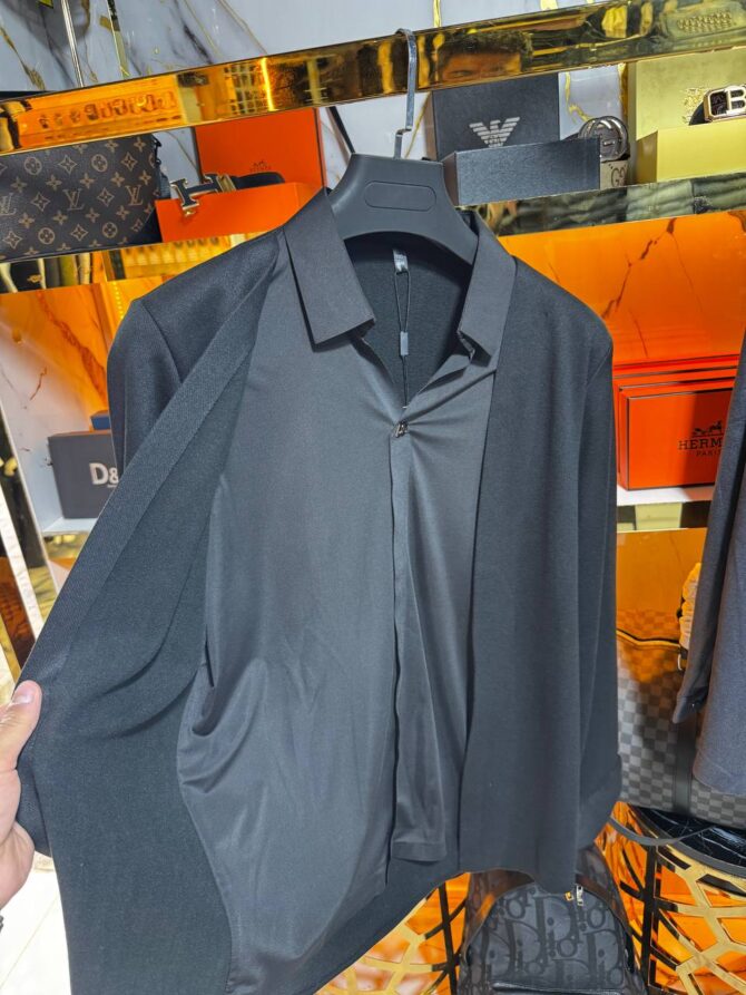T-Shirt - Image 4